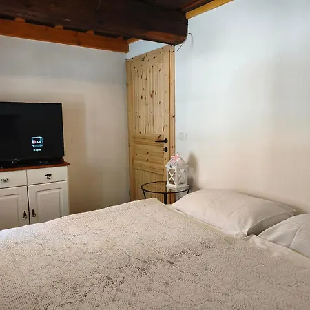 Stalca Casa de Férias Businja Vas
